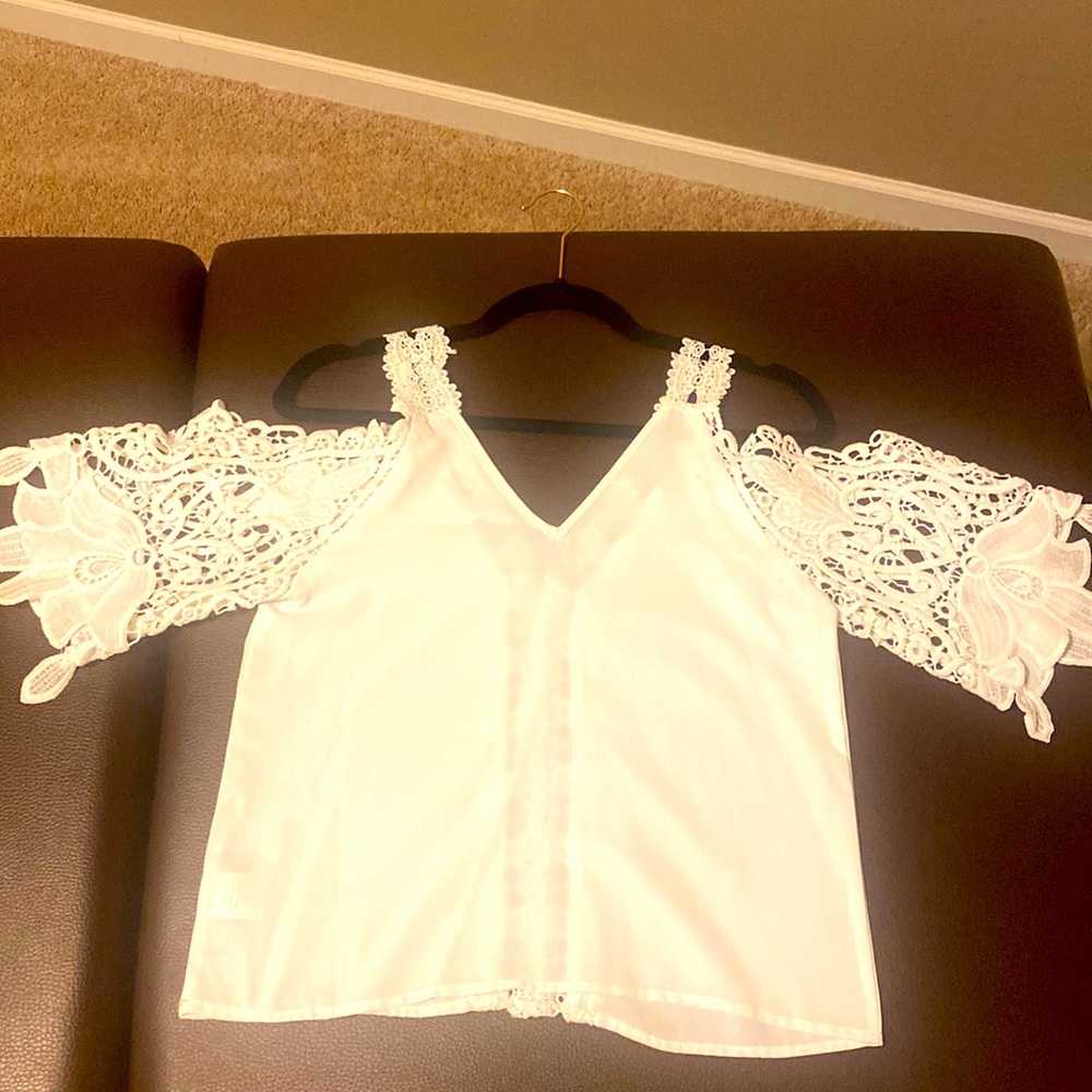 SHEIN Pretty lace top